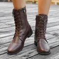 Bottines à lacets classiques marron foncé avec fermeture éclair latérale et bout rond - 38 / Bordeaux