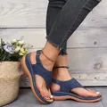 Klassieke marineblauwe sleehaksandalen in Romeinse stijl met verstelbare enkelband voor - 35 / Donkerblauw