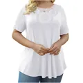 Detailansicht eines weißen T-Shirts in Übergröße mit elegantem Spitzen-Ausschnitt - L / Oberteile / Weiß