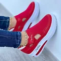 Κομψά κόκκινα αναπνεύσιμα sneakers από πλέγμα για γυναίκες με βέλκρο και πλατφόρμες - 35 / Κόκκινο