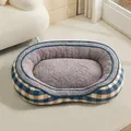 Thickened plush pet bed with checkered pattern for cats and dogs in winter SKU variant - Plaid Grey
