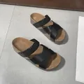 Lässige Plateausandalen für Damen mit schwarzen geflochtenen Kreuzriemen-Design - 35 / Schwarz