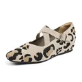 Eleganti scarpe Mary Jane in maglia leopardata con cinturini incrociati e comoda zeppa interna - 34 / Mary Jane con Cinturino Incrociato / Stampa leopardata