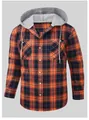 Vista dettagliata di una camicia di flanella con cappuccio a scacchi arancione e blu da uomo - Taglia S / Top / Plaid Arancio Navy