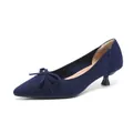 Elegant navy blue knitted pointed-toe kitten heel shoes featuring a decorative bow accent - 34 / Blue