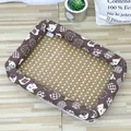 Tapis de refroidissement pour animaux avec surface tressée et bordure à motifs - S Petit (42*31cm) Pour Animaux Moins de 2,5kg / Tapis Rafraîchissant - Chat de la Fortune Café