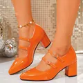 Elegantes zapatos Mary Jane de charol naranja con tacón bloque y punta afilada. - 38 / Estilo Mary Jane de Doble Hebilla / Naranja