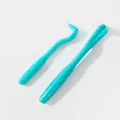 Professionelles Zeckenentferner-Set aus Kunststoff für Hunde und Katzen in hellem Türkis - Zweiteiliges Set / Blau