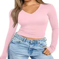 Primo piano di una t-shirt rosa da donna a maniche lunghe con scollo a V e vestibilità slim - XS / Top / Rosa