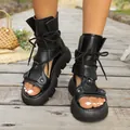 Schwarze römische Schnürsandalen mit hohlem Peep-Toe und dicker Plateausohle für Damen. - Schwarz
