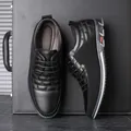 Elegante schwarze Herren-Freizeitschuhe mit geprägtem Leder und Schnürung. - 38 / Schwarz