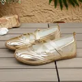 Retro shiny gold metallic Mary Jane flats with elegant cross straps and comfortable soft soles - 36 / Gold