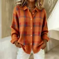 Cardigan da donna in maglia a quadri arancioni con vestibilità ampia e colletto a rever - Arancione