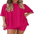 Set da casa da donna con maglietta rosa oversize e pantaloncini da ciclista a vita alta - Rosso rosa