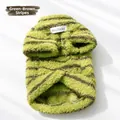 Gilet doux en peluche pour animaux avec rayures vertes et brunes pour chiens - XS / Rayé Vert Marron