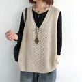 Retro-Strickweste mit V-Ausschnitt für Damen in Apricot, lockere ärmellose Weste - Einheitsgröße / Oberteile / Aprikose