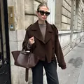 Elegante bruine wollen jas in Franse stijl met dubbele rij knopen voor de winter - S / Tops / Bruin