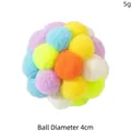 Palla di peluche multicolore con campanello per gatti, giocattolo interattivo da interno - Palla con Campanello Colorata / 4CM di diametro / Arcobaleno