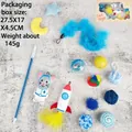 Set completo di giocattoli per gatti con bacchetta, topo di peluche e palline colorate - Set di giochi per gatti Happy Planet da 14 pezzi / Scatola regalo / Colorato