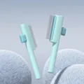 Peine de aseo para mascotas azul claro con diseño de dientes multinivel para gatos y perros - Cerdas de diferentes alturas / Azul