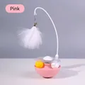 Rosa Katzen-Stehaufmännchen-Spielzeug mit weißen Federn und Glocke - Rosa