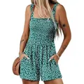 Vista detallada de un mono corto floral verde con corpiño fruncido y sus bolsillos - S / Top Y Pantalón / Multicolor 2