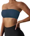 Gedetailleerd overzicht van een naadloze marineblauwe strapless tube top sportbeha voor dames - XS / Tops / Donkerbruin