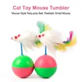 Juguete interactivo para gatos con ratón de peluche y plumas de colores arriba - Juguete de Ratón Tentempié