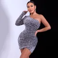 Detailed view of the sparkling silver sequin one-shoulder bodycon dress with a long sleeve - XS / Dresses / Silver Gray