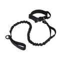 Detailoverzicht van de robuuste zwarte tactische hondenhalsband en bungee riem set - M / Tactische Halsband en Riem Set / Zwart