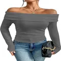 Dettaglio dell'elegante top grigio con spalle scoperte e maniche lunghe su una modella - Grigio