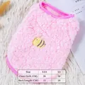 Gemütliche rosa Fleece-Haustierweste mit süßer Bienenstickerei für kleine Hunde - XS / Rosa