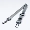 Ceinture de sécurité réglable grise pour animaux avec coutures réfléchissantes et boucle - Modèle en Polyester Réfléchissant / 2.5*60-70cm / Gris