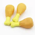 Haltbares Quietschspielzeug in Hähnchenschenkelform für Welpen und Zahnpflege von Hunden - Quietschende Hähnchenkeule / Zufällige Farbe