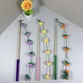 Varitas de juego para gatos hechas a mano con palos de madera y bolitas de peluche - Varita para Gatos de Frutas