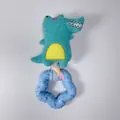 Dettaglio di un giocattolo sonoro a coccodrillo in peluche con anello da masticare - Fiore di Prugno in Striscia di Tessuto Coccodrillo