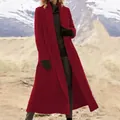 Elegante abrigo largo de lana roja con diseño minimalista abierto para mujer - S / Tops / Burdeos