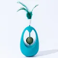 Juguete interactivo azul para gatos con bola de hierba gatera y plumas verdes suaves - Juguete Tentempié de Hierba Gatera / Verde