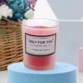 Candela per aromaterapia in cera di soia rossa in un bicchiere di vetro satinato - Rosso Satinato (Banchetto Prospero)