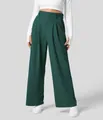 Detailansicht der dunkelgrünen Hose mit hoher Taille und weitem Bein und Falten - S / Unterteile / Malachitgrün