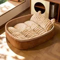 Gezellig pluche huisdierbed met oorneustvormige rugleuning voor middelgrote honden en katten. - M / Karamel Pudding (Vier Seizoenen Pluche)