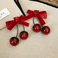 Elegante Haarklammern mit roter beflockter Schleife, Kirschanhängern und Strasssteinen - 1# Schnabelspange (Rotes Paar)