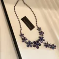 Conjunto de joyas florales retro con collar de circón púrpura y pendientes de botón - Flor Púrpura (Conjunto de 2 Piezas) / Plateado