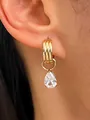 Élégante boucle d'oreille créole dorée avec pendentif en zircon en forme de poire - Clip d'Oreille Rainuré Zirconia Goutte (12016)