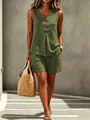 Completo estivo da donna a due pezzi con top smanicato scollo a V e pantaloncini verde oliva - Verde militare