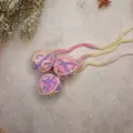 Handgefertigtes buntes Strick-Garnball-Katzenspielzeug mit langem Schwanz zum Kauen - Farbe 1