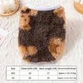 Gilet invernale in peluche spessa per cani di piccola taglia con motivi a macchie. - XS / Orso Marrone con Papillon