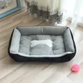 Panier en peluche confortable pour animaux, gris et noir avec motif d'os mignon. - Lit Seul / 30x40 / Noir et Gris