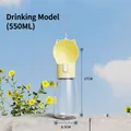 Draagbare gele hondenwaterfles van 550 ml voor reizen en buiten wandelen met een riempje. - 550ml Waterfles / Melkgeel