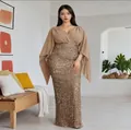 Elegante avondjurk met diepe V-hals, chiffon mouwen en glanzende gouden pailletten. - Goud Roze
